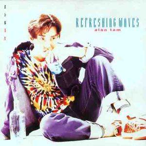 18厘米裸男自慰吞精
